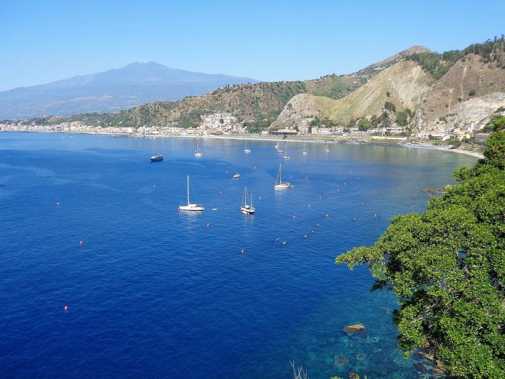 Holidaysora Taormina - Il Giardino Di Graziella Exteriör bild