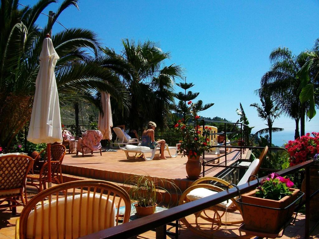 Holidaysora Taormina - Il Giardino Di Graziella Exteriör bild